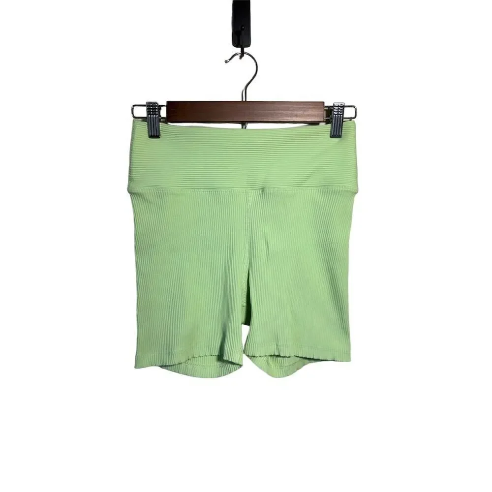 Year of Ours Women's High-Waist Biker Volley Shorts Pistachio Green Size M